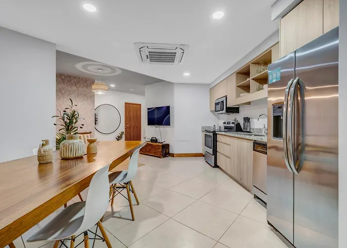 Pen11 Coastal Retreat W Pool And Ocean View Rooftop